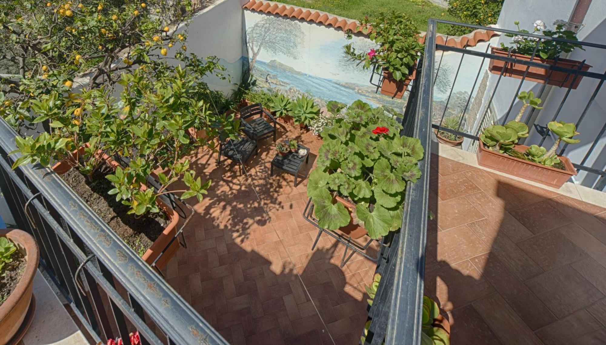 B&B Antica Dimora Ольбия Экстерьер фото