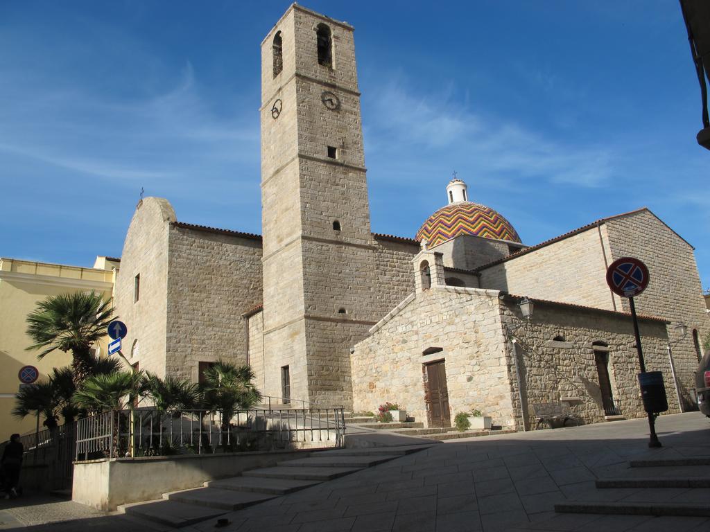 B&B Antica Dimora Ольбия Экстерьер фото
